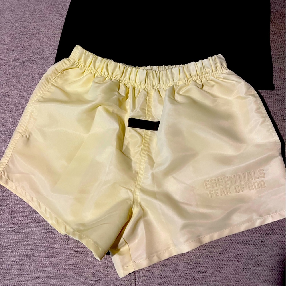 Essentials FOG fear of god canary yellow shorts size XXS NWT